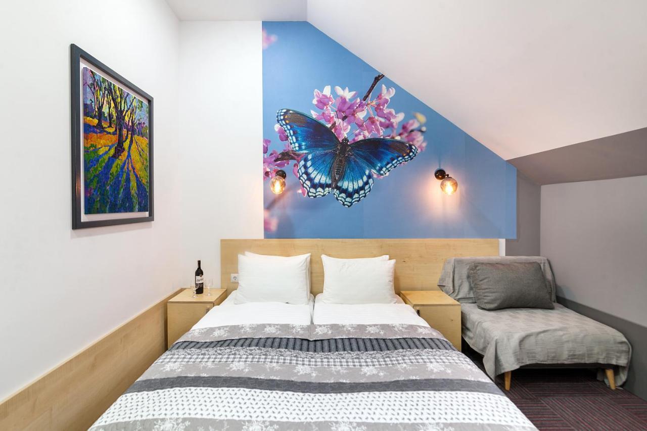 Etude Hotel Львов Экстерьер фото