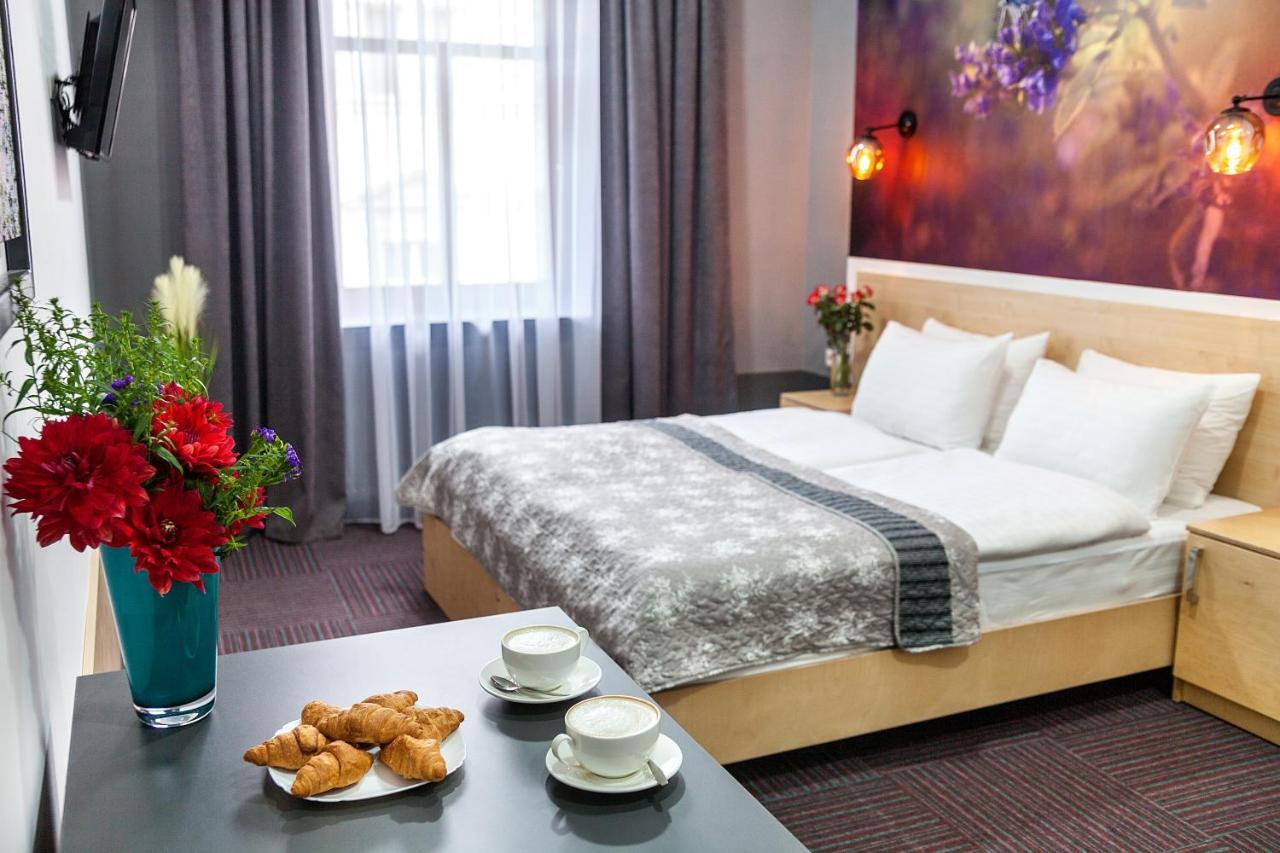 Etude Hotel Львов Экстерьер фото