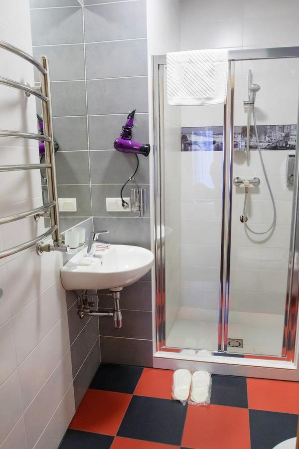 Etude Hotel Львов Экстерьер фото
