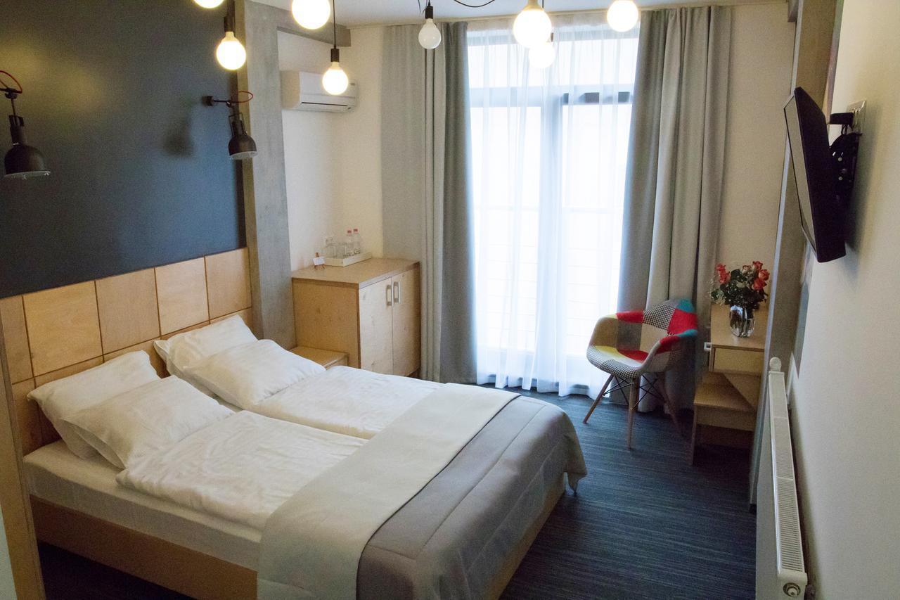 Etude Hotel Львов Экстерьер фото